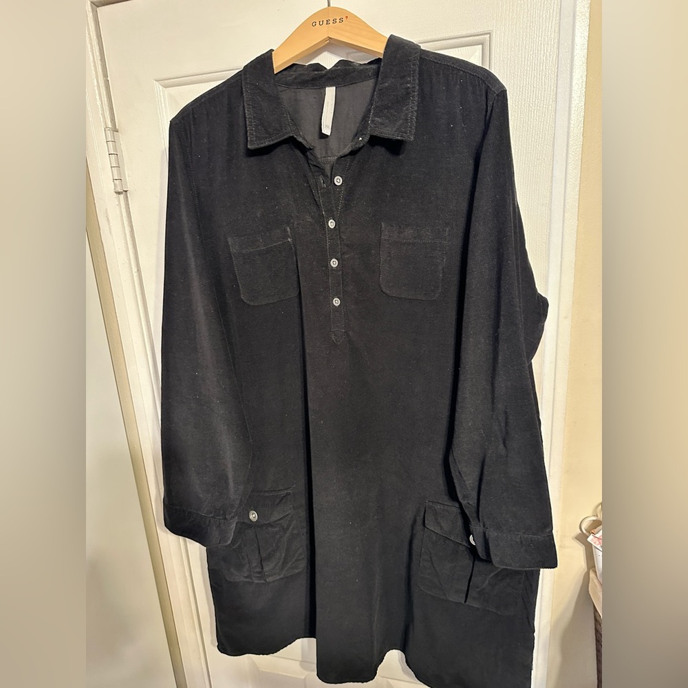 Old Navy Corduroy dress with pockets and adjustable sleeves.